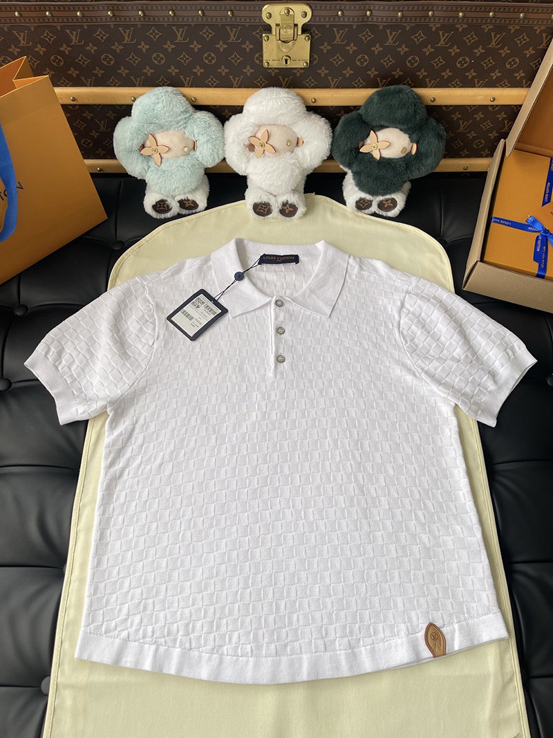LV T-shirt 018