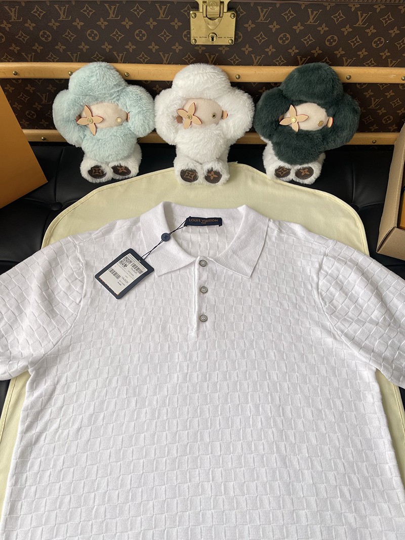 LV T-shirt 018