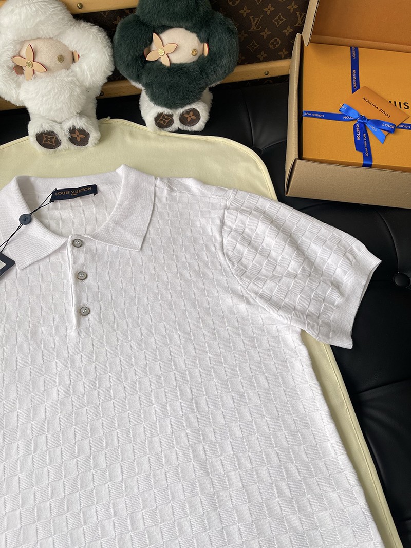 LV T-shirt 018