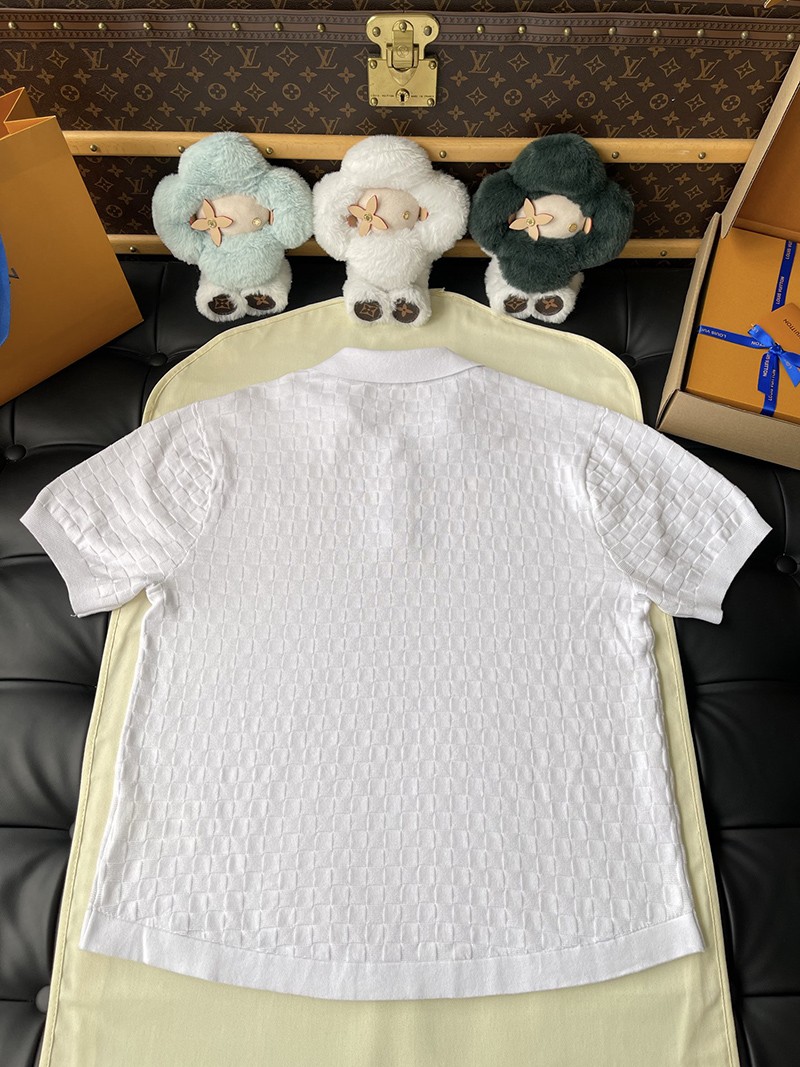 LV T-shirt 018