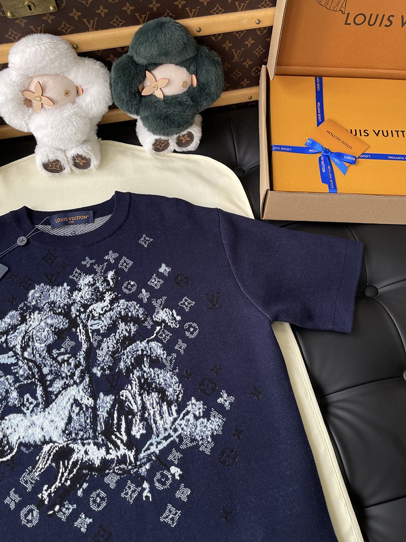LV T-shirt 016