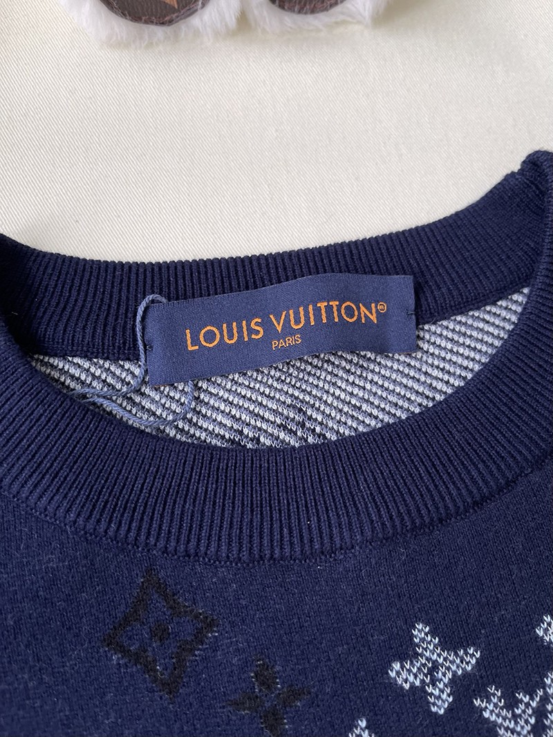 LV T-shirt 016