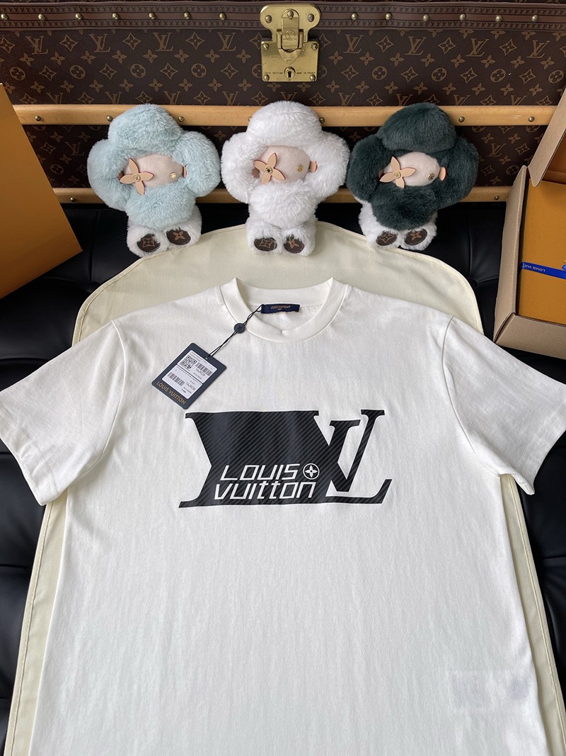 LV T-shirt 015