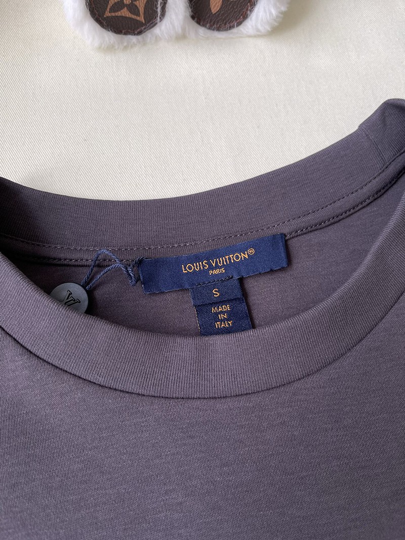LV T-shirt 013