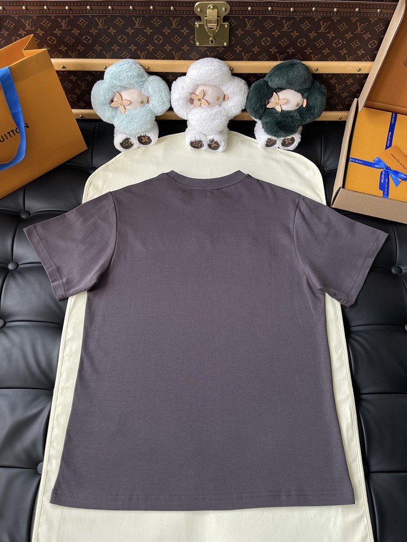 LV T-shirt 013