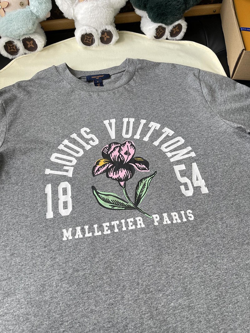 LV T-shirt 012