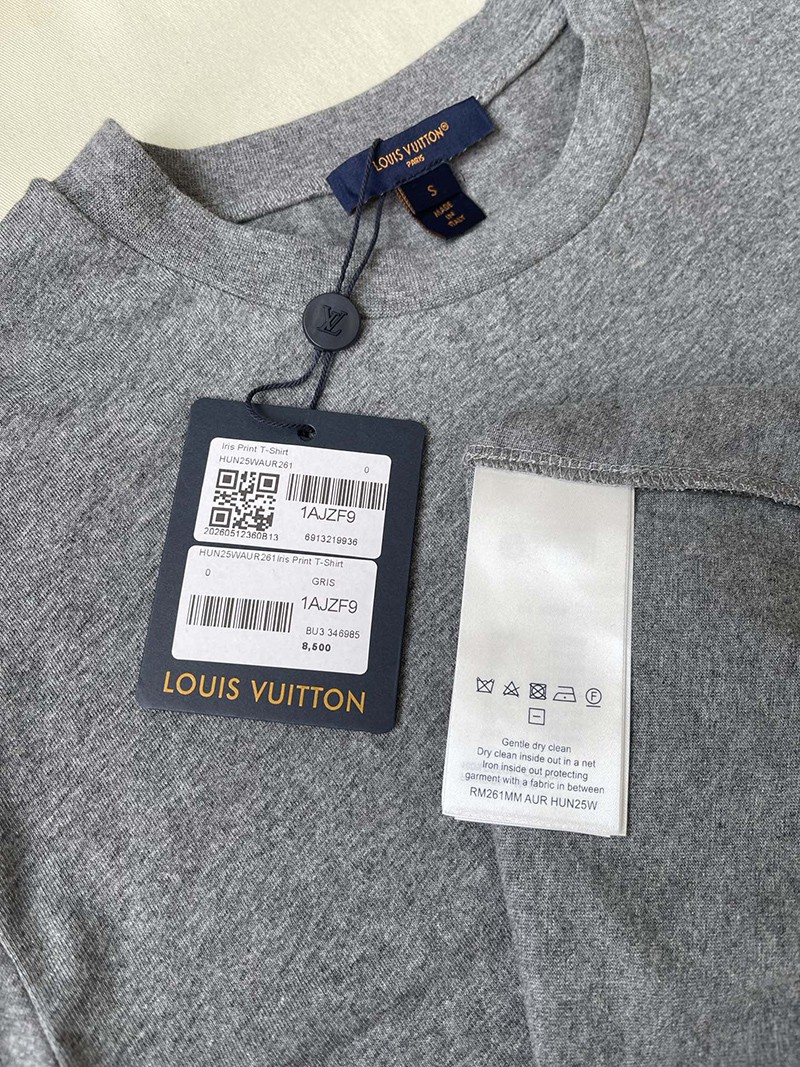LV T-shirt 012