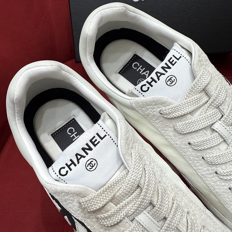 Chanel 26p Wmns Shoe 012