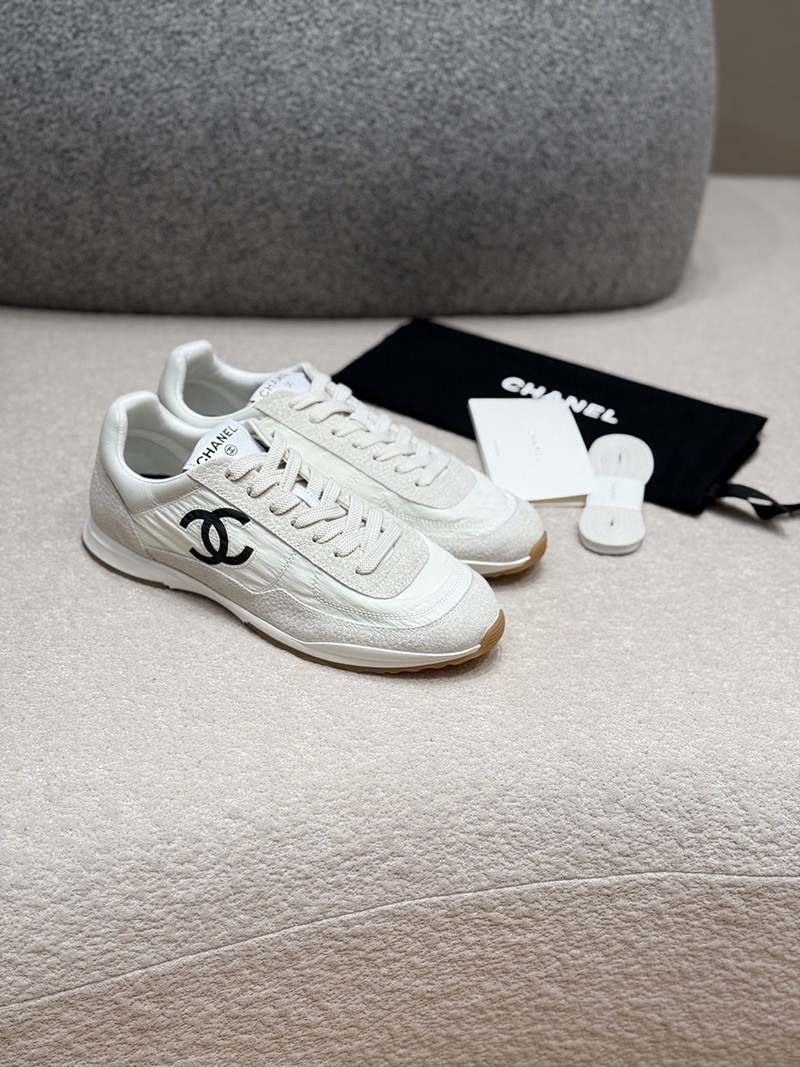 Chanel 26p Wmns Shoe 012