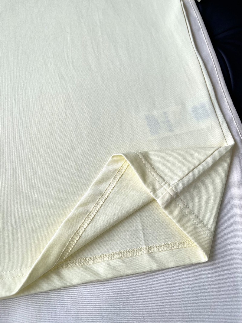 LV T-shirt 014