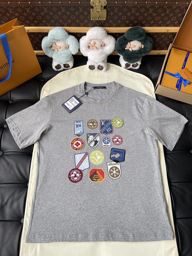 LV T-shirt 015