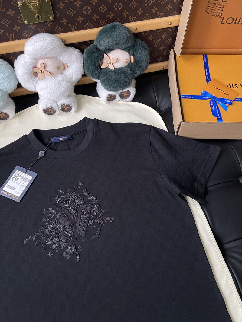 LV T-shirt 016