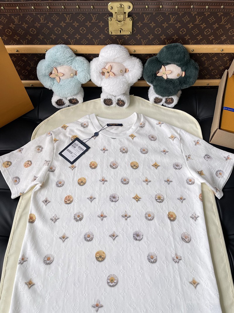 LV T-shirt 017