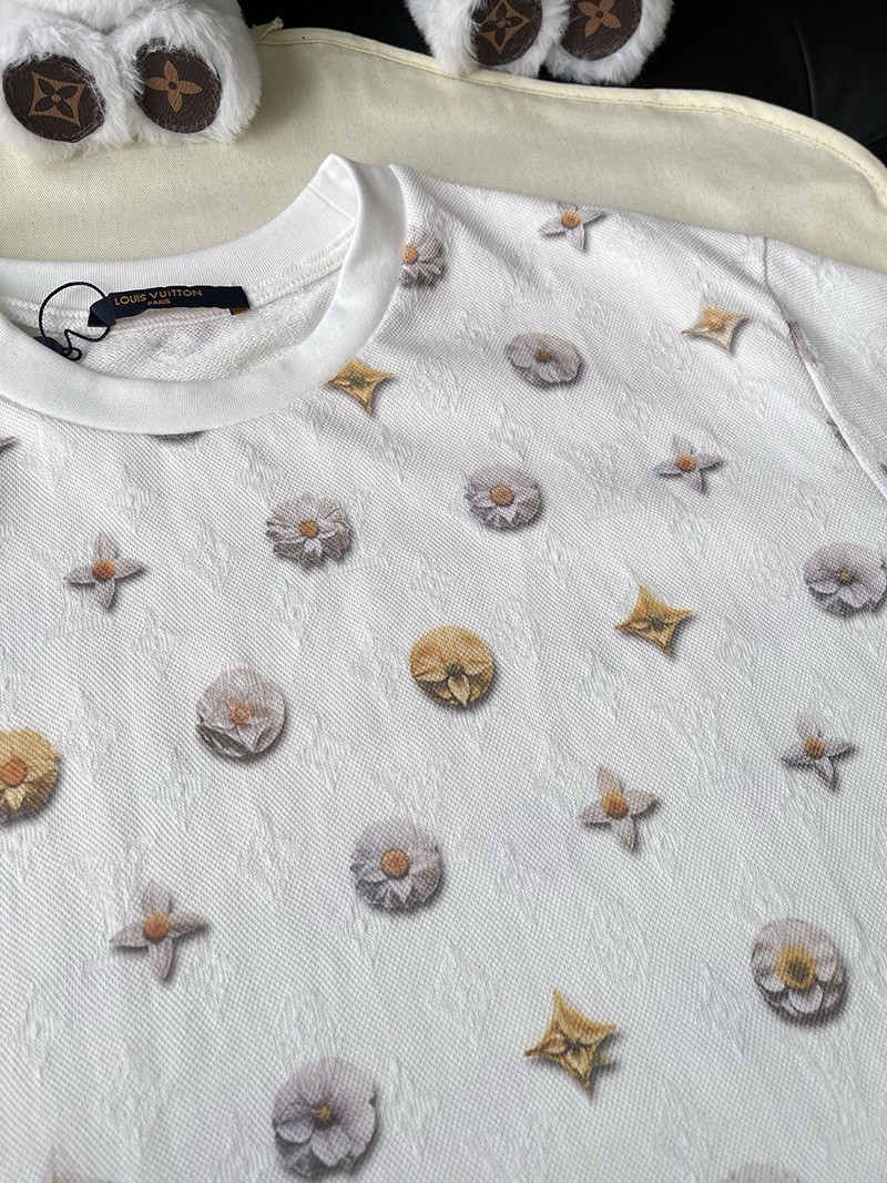 LV T-shirt 017