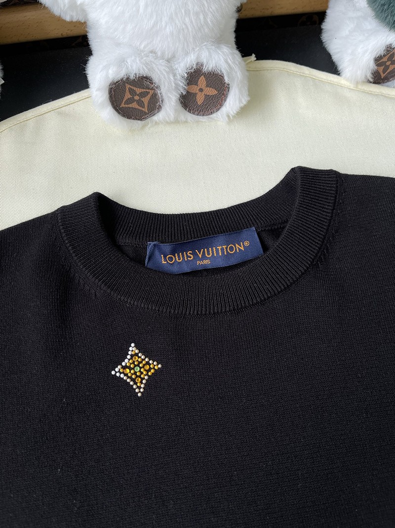 LV T-shirt 018