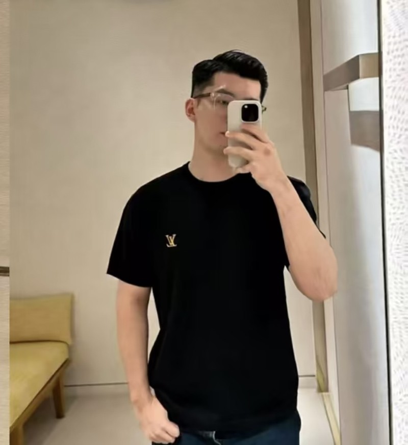 LV T-shirt 019