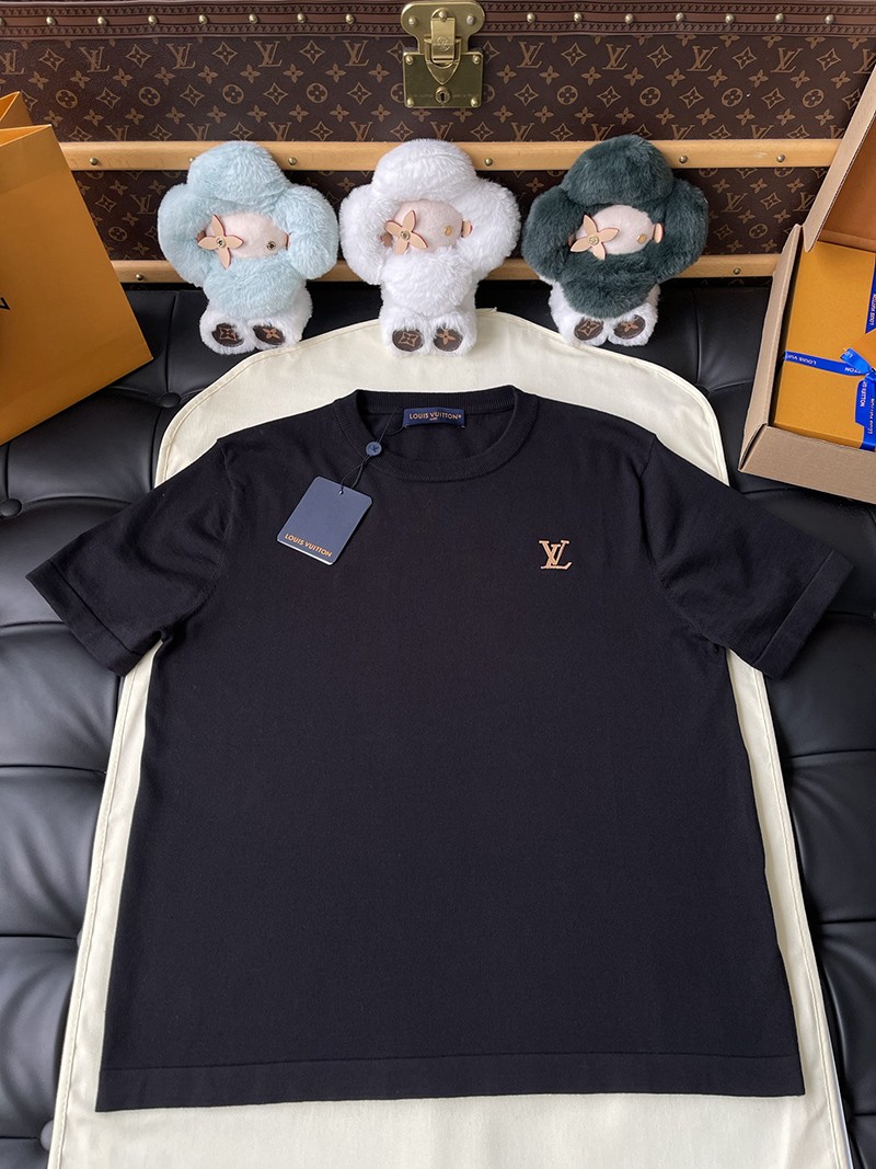 LV T-shirt 019