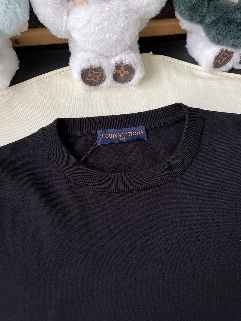 LV T-shirt 019
