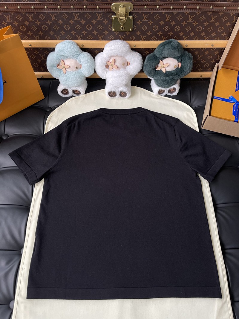 LV T-shirt 019