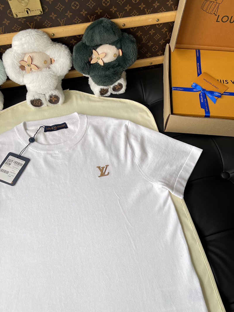 LV T-shirt 021