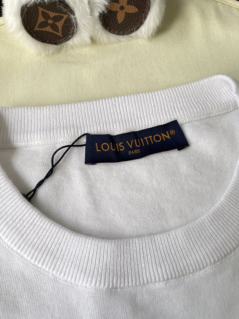 LV T-shirt 021