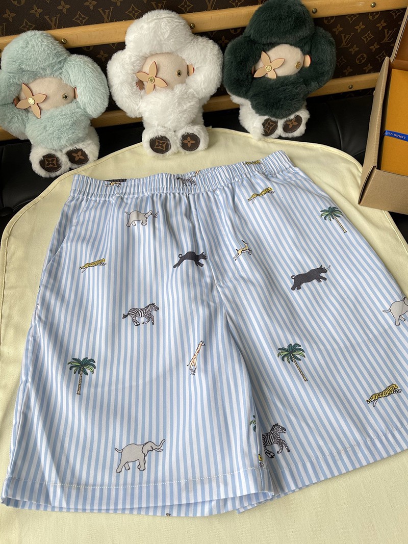 LV Short 024