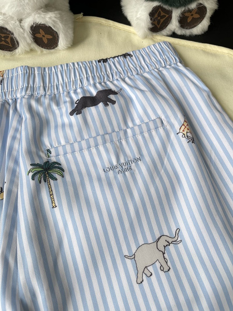 LV Short 024
