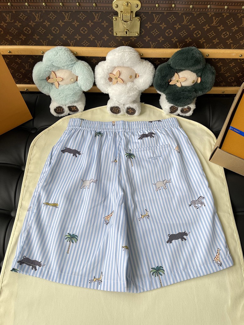 LV Short 024