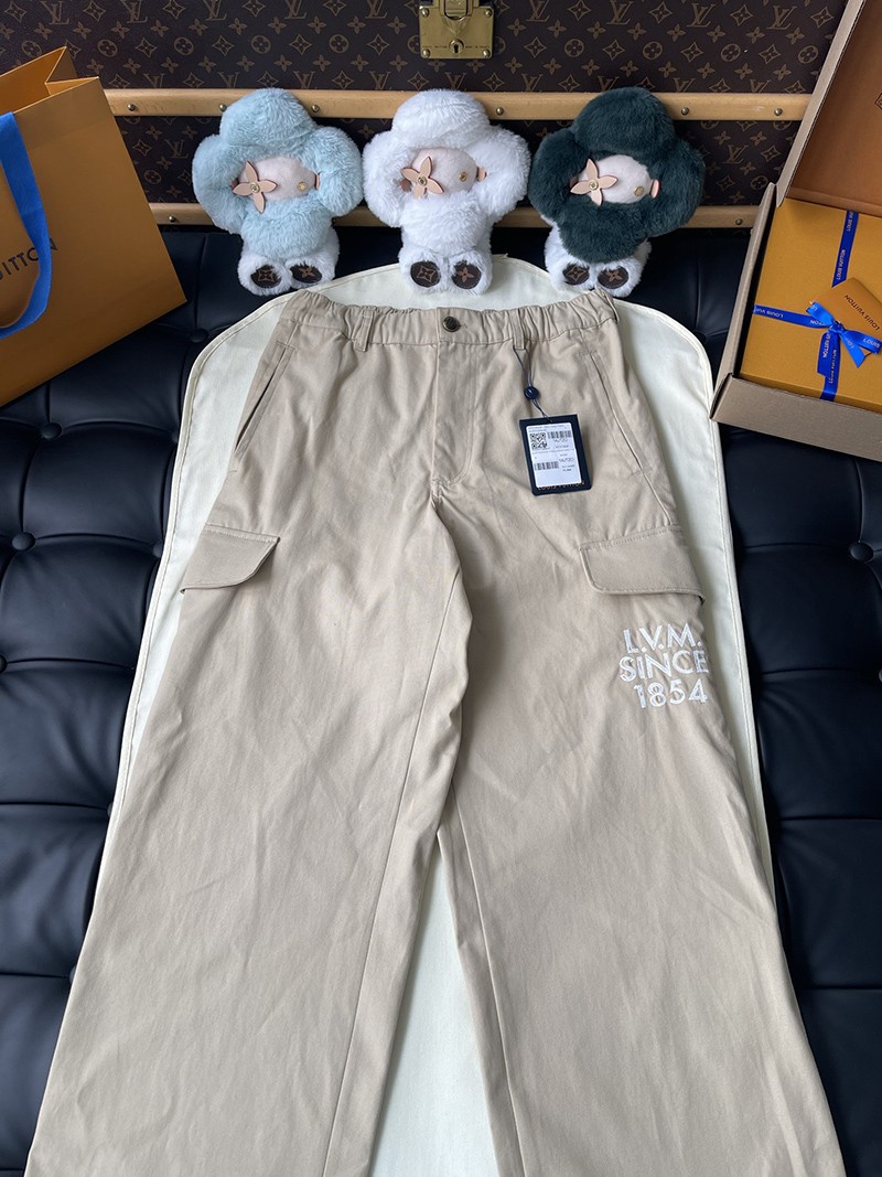 LV Pants 025
