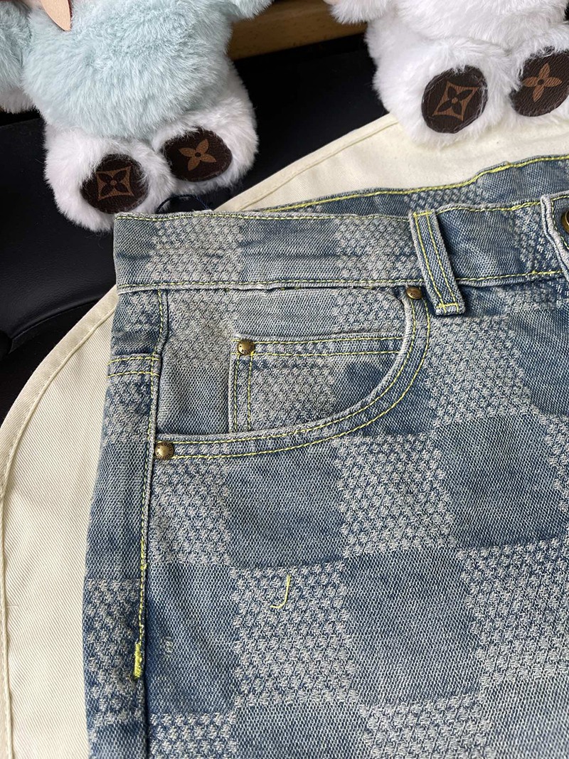 LV Trousers 026