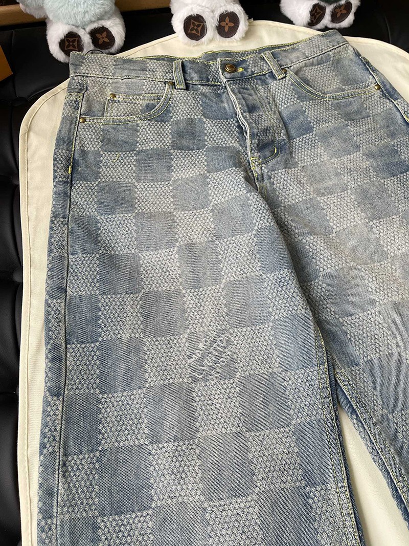 LV Trousers 026