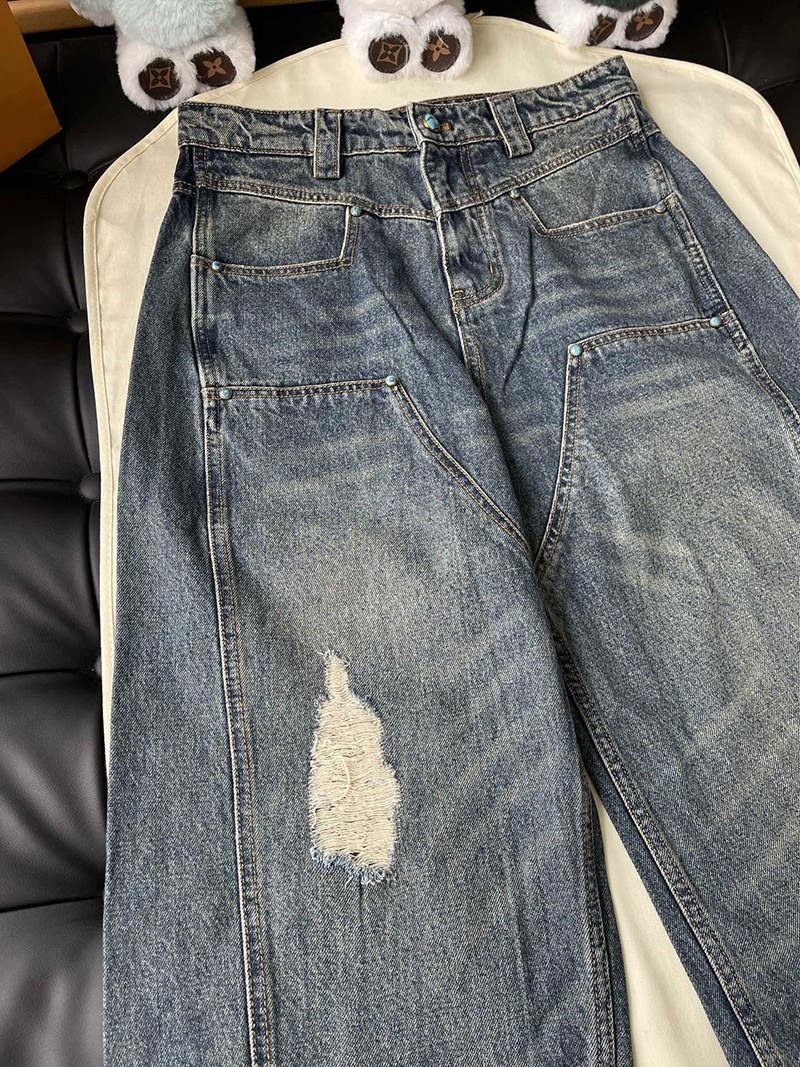 LV Trousers 027
