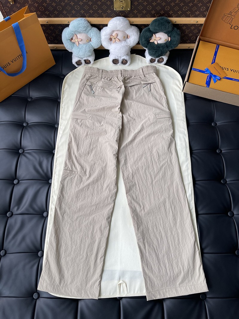 LV Pants 028