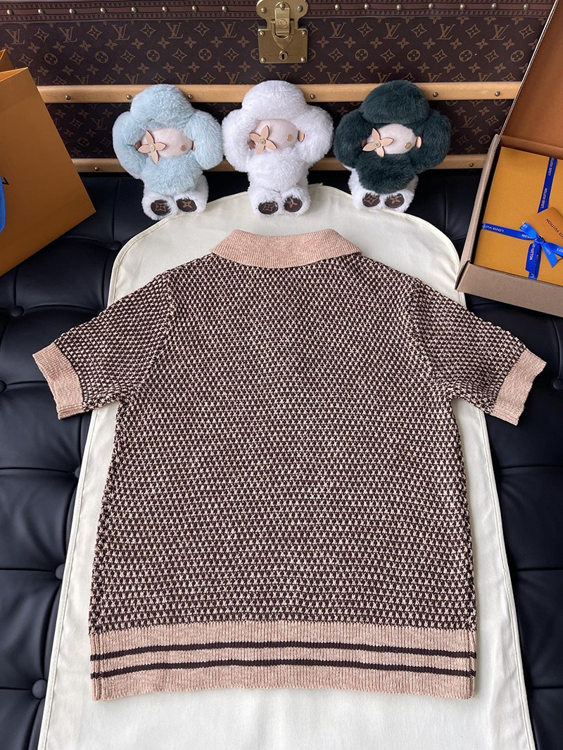 LV T-shirt 029