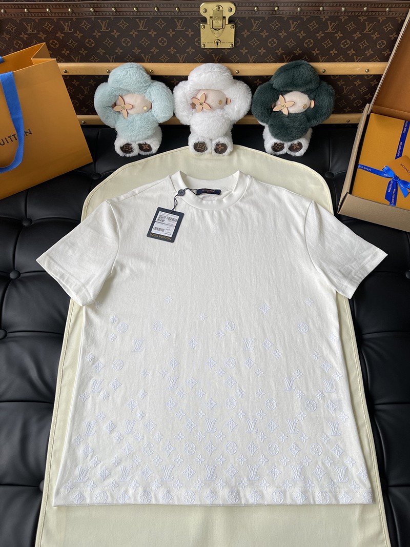LV T-shirt 031