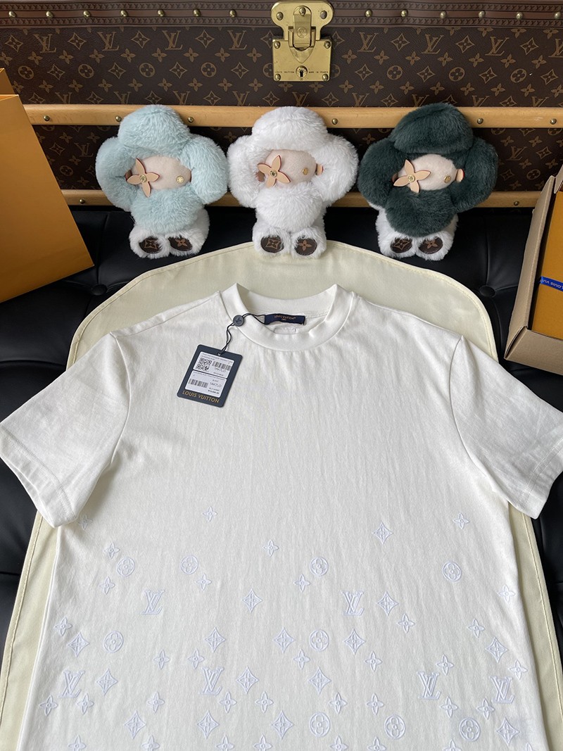 LV T-shirt 031