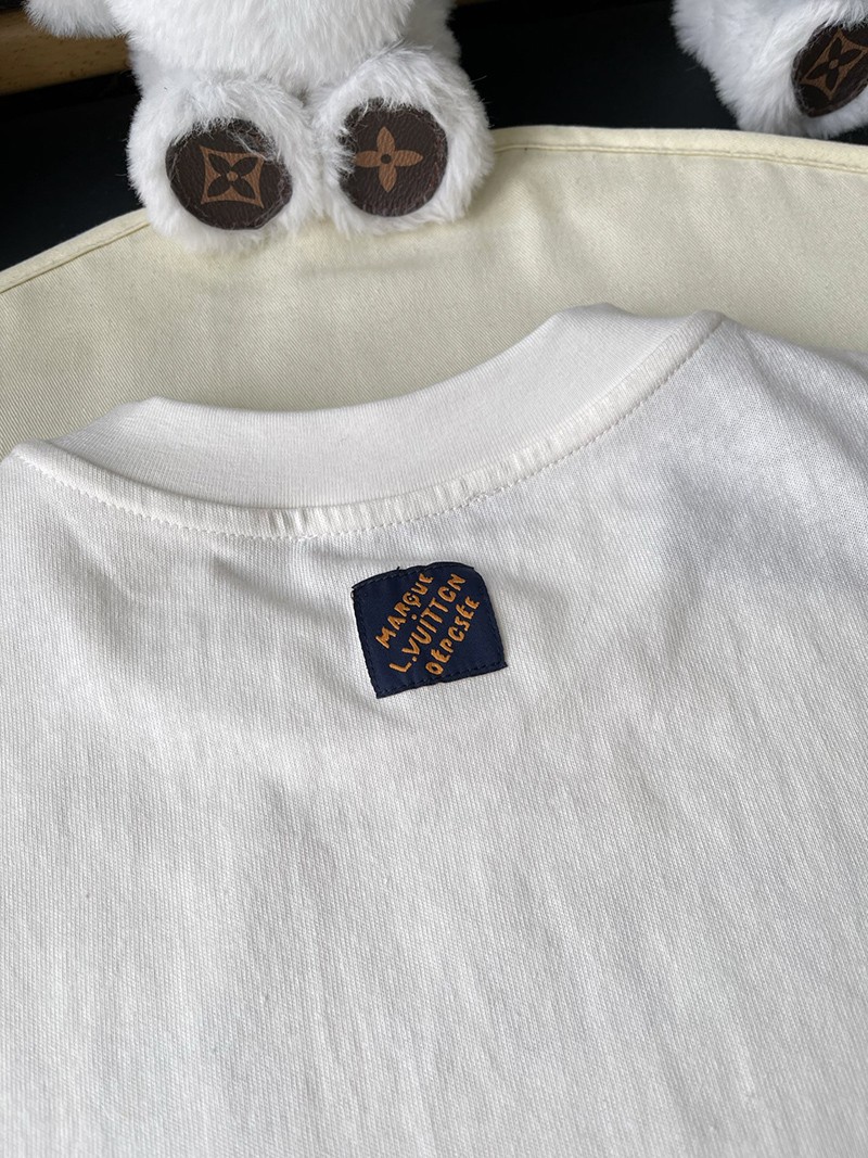 LV T-shirt 031