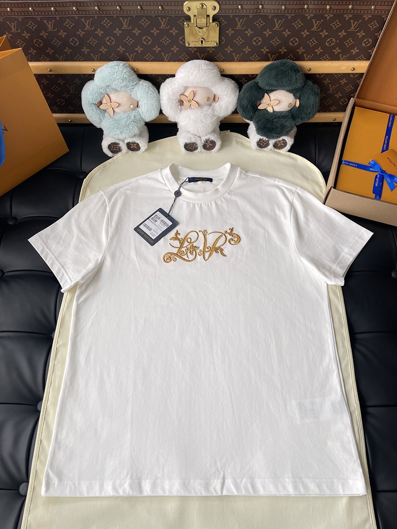LV T-shirt 033