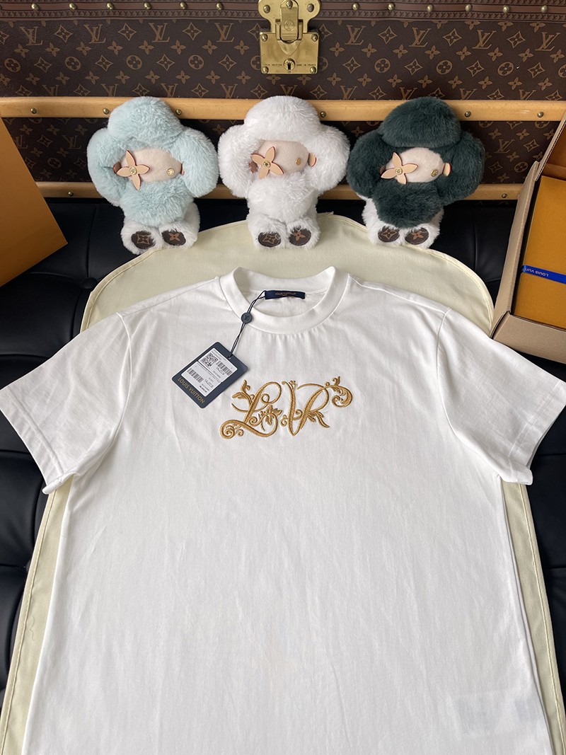 LV T-shirt 033