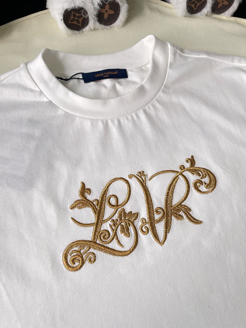 LV T-shirt 033