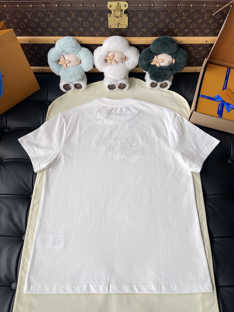 LV T-shirt 033