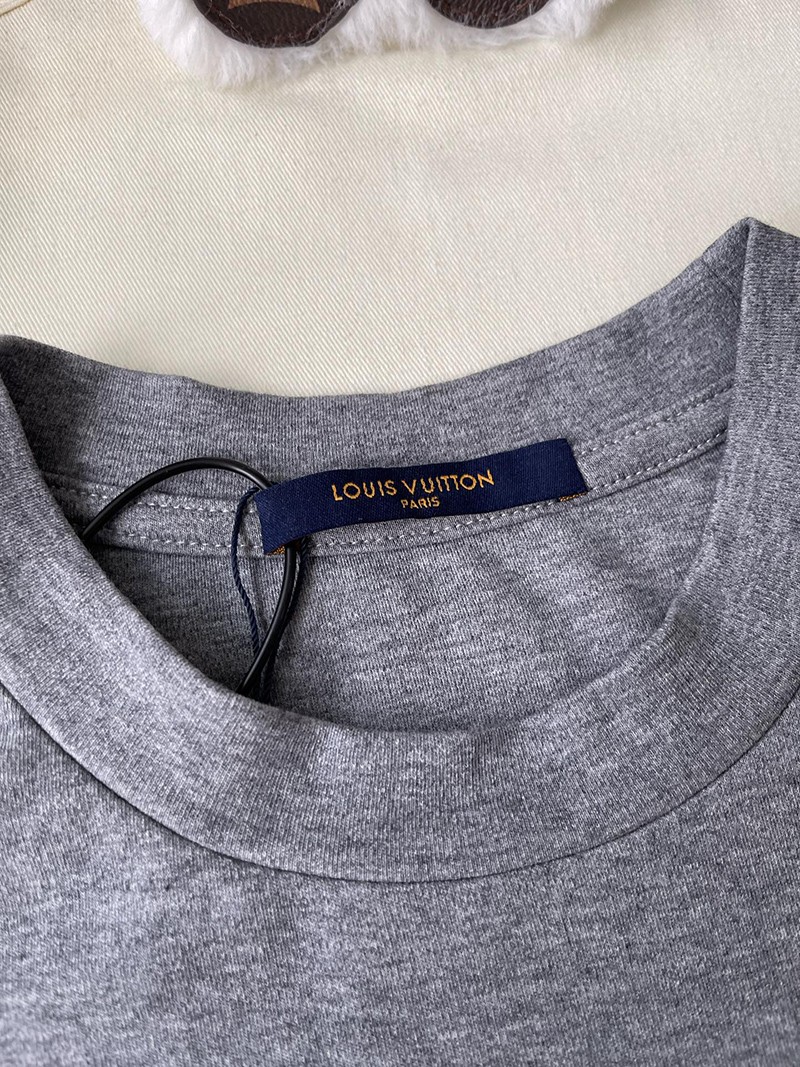 LV T-shirt 034