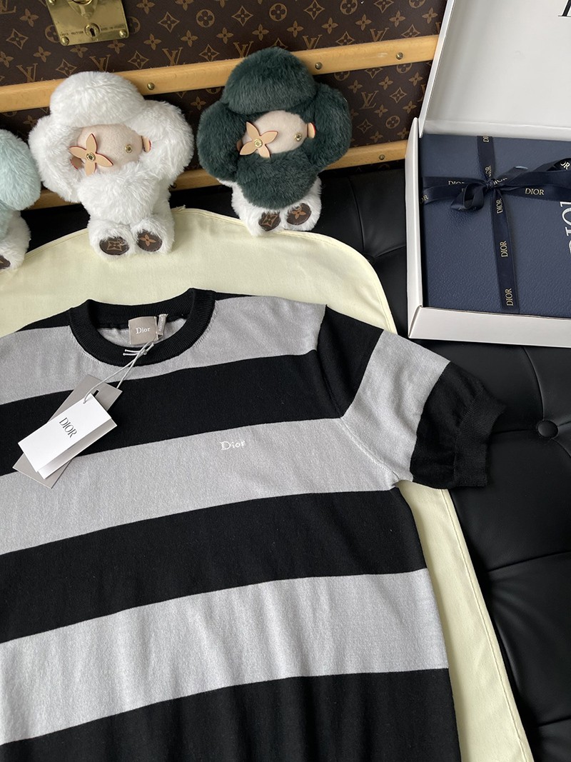 Dior T-shirt 010