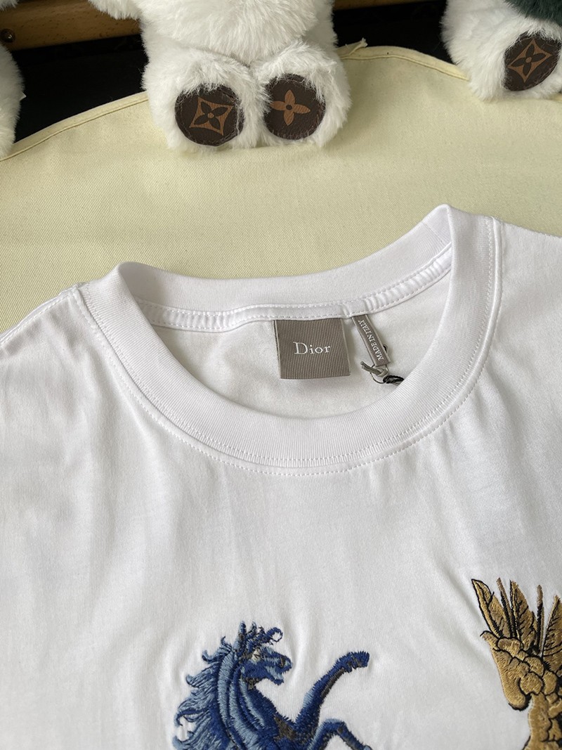 Dior T-shirt 011