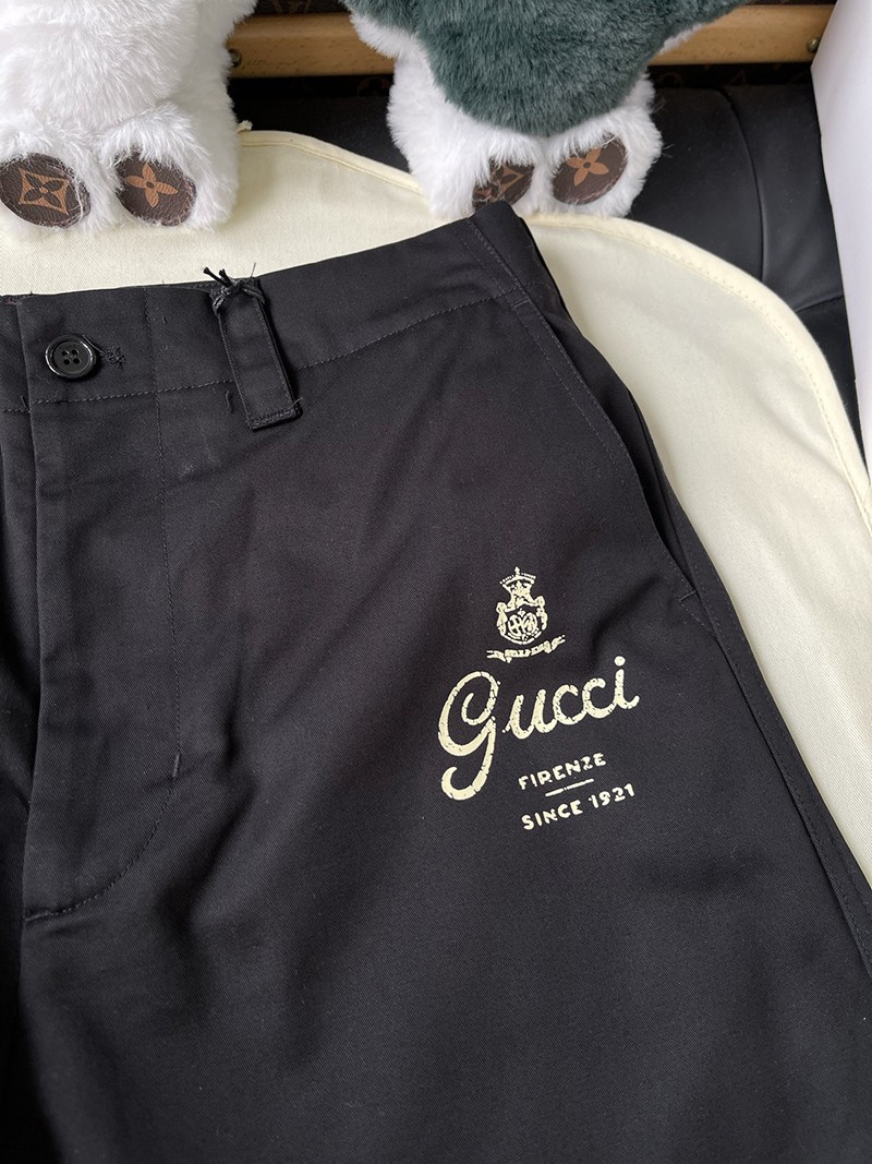 Gucci Trousers 001