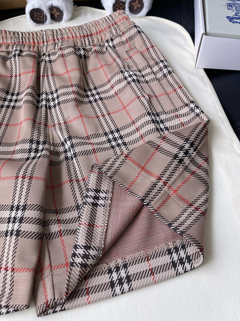 Burberry Short 003