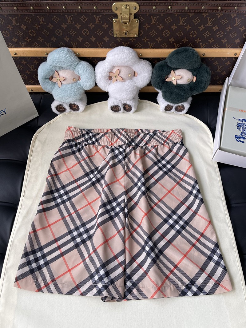 Burberry Short 004