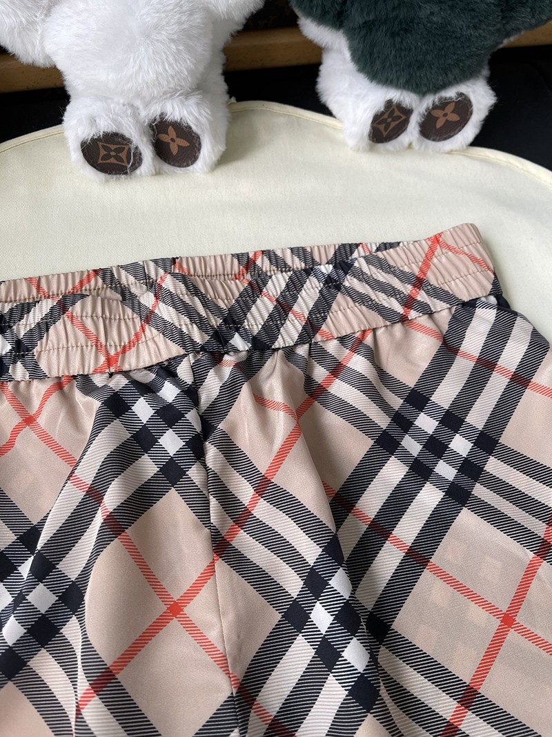 Burberry Short 004