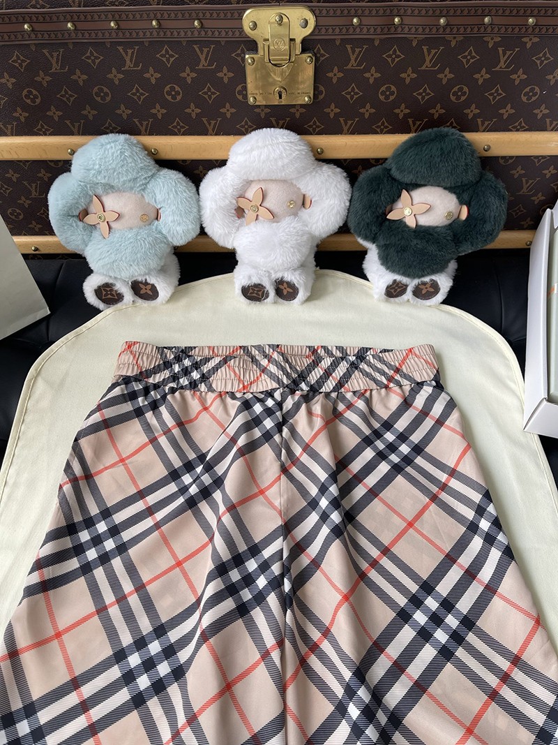 Burberry Short 004