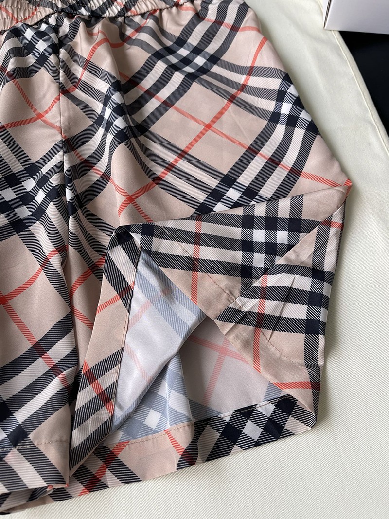 Burberry Short 004